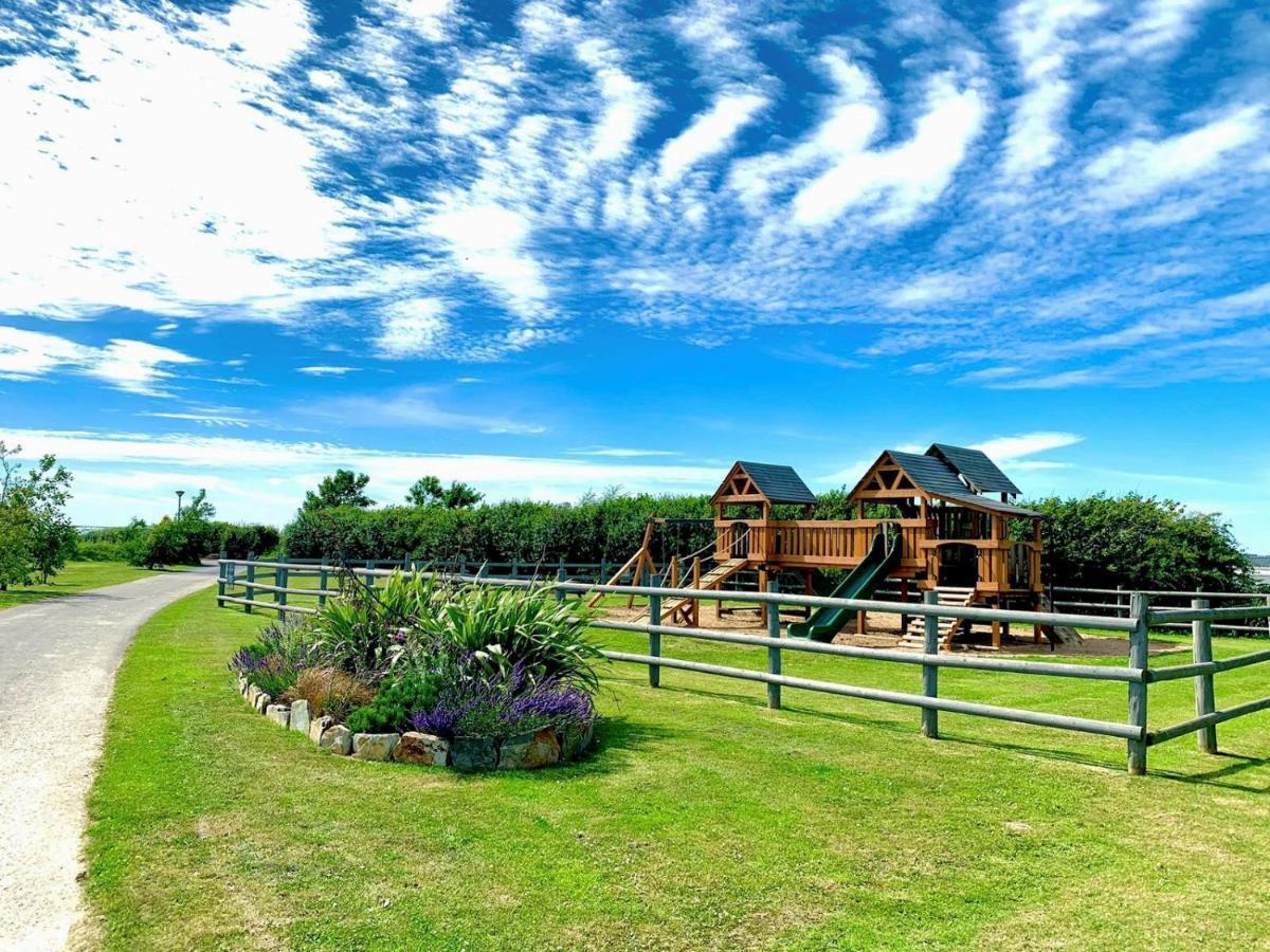 Pentire Coastal Holiday Park Bude Kültér fotó