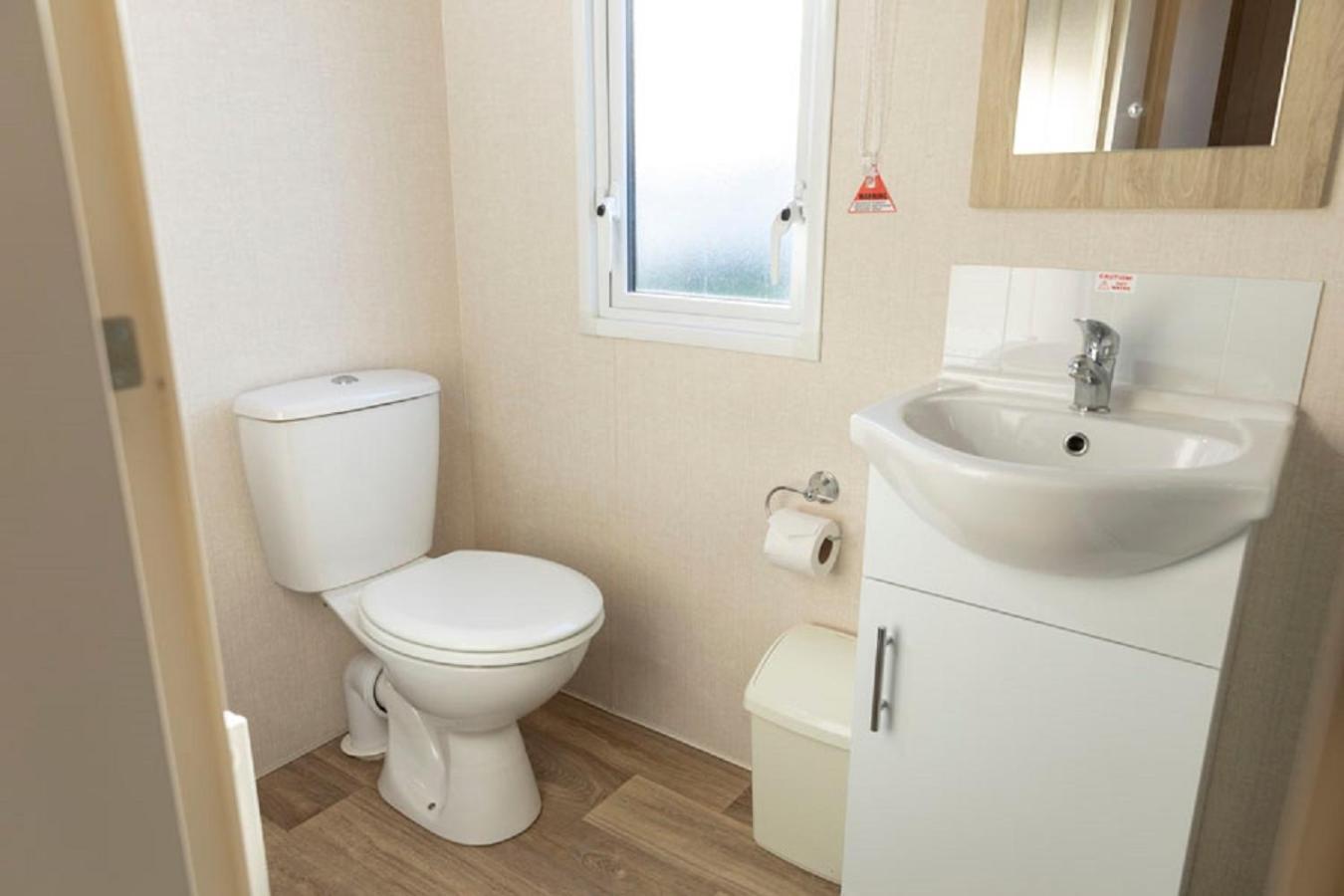 Pentire Coastal Holiday Park Bude Szoba fotó